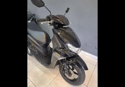 Yamaha fluo 125 2023