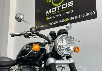 Royal enfieldo super meteor 650 astral 2025