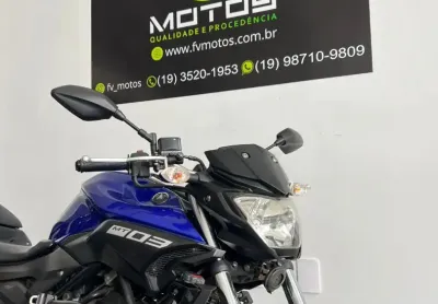 Yamaha mt-03 azul 2020