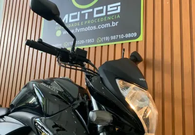 Honda cb 300r preta 2015 de leilão