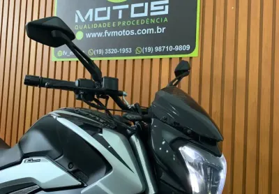 Bajaj dominar 250 cinza 2024