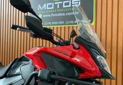 Honda cb 500x vermelha 2024