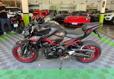 Kawasaki kawasakz900 2021