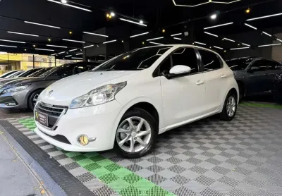 Peugeot 208 active pack 2015