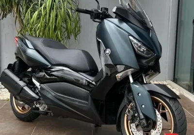 Yamaha xmax 250