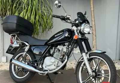 Suzuki intruder 125