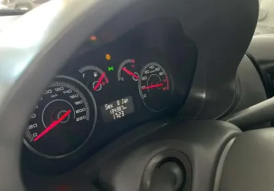 Fiat palio attractiv 1.0 2016