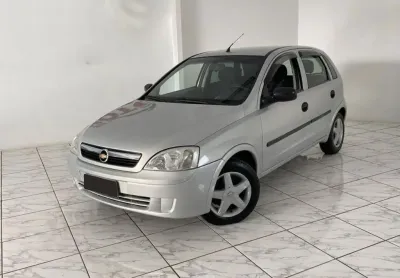 Corsa hatch 1.8 2004