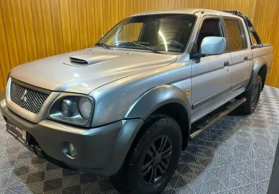 L200 outdoor hpe 2.5 4x4 cd t.dies. aut.