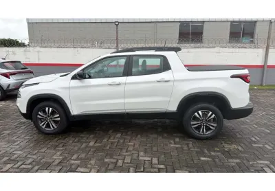 Fiat Toro 2024 1.3 turbo 270 flex freedom at6