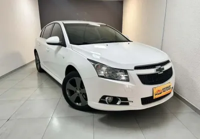 Chevrolet cruze lt hb 2014