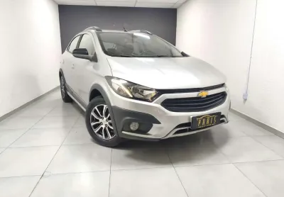 Chevrolet onix 1.4mt act 2018