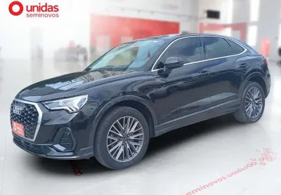 Audi q3 2024 2.0 tfsi sportback performance black plus quattro