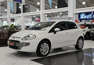 Fiat punto 1.6 essence 16v flex 4p automatizado para quem busca um hatch compacto com um toque de so