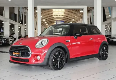 Mini cooper 1.5 12v turbo gasolina 2p automático,com um motor 1.5 turbo de 136 cv, ele oferece uma c