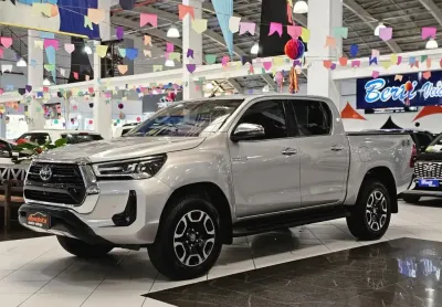 Toyota hilux 2.8 d-4d turbo diesel cd srx 4x4 automático,picape que combina robustez inigualável
