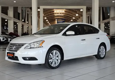 Nissan sentra 2.0 sl 16v flex 4p automático 2015,na elegante cor branco pérola, equipado com teto so