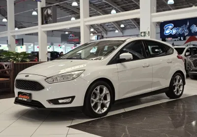 Ford focus 2.0 se plus 16v flex 4p powershift 2016