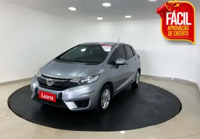 Honda fit 1.5 lx 16v 4p