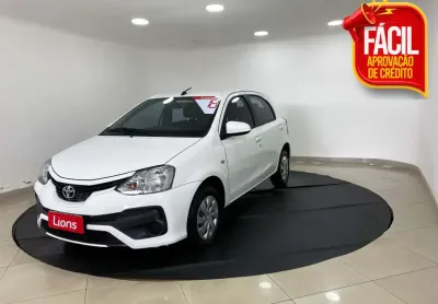 Toyota etios 1.5 xs 16v 4p