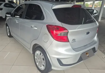  ford ka 2020 se plus 1.5 automático. carro muito bem cuidado, com apenas 26.000 mil km! motor econô