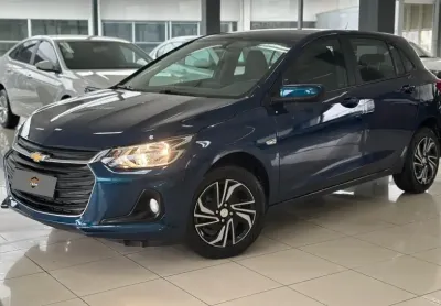  onix 2024 lt 1.0 turbo flex manual. carro muito bem cuidado, com apenas 18.000 mil km! motor econôm