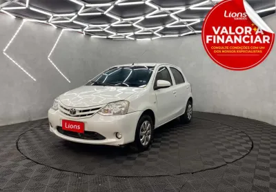 Toyota etios 1.3 x 16v 4p