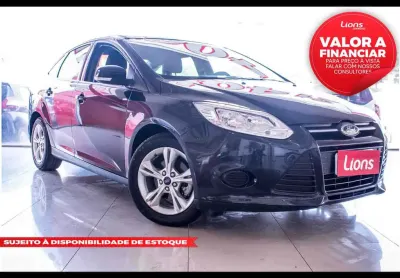 Ford focus focus sedan se 2.0 powershift