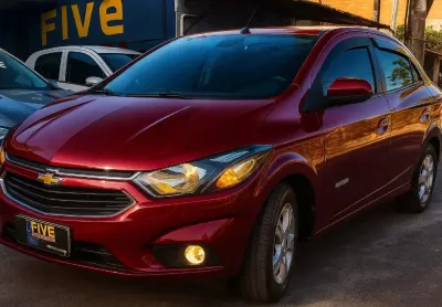 Prisma lt 1.4 completo - carro economico, espaçoso e confortavel