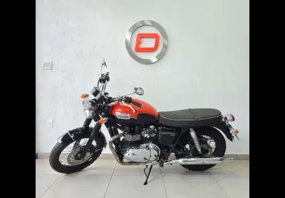Bonneville t100 
