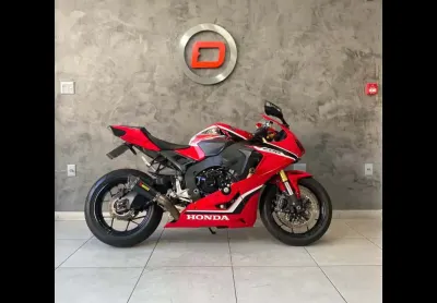 Cbr 1000 rr fireblade