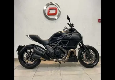 Diavel 1198 dark