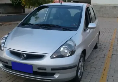 Fit lxl 1.4 2004 automático