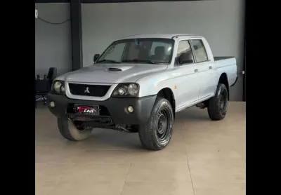 Mitsubishi l200 gl 2.5 4x4 cd diesel 2012 diesel