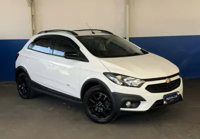 Chevrolet onix hatch activ 1.4 8v flex 5p aut.