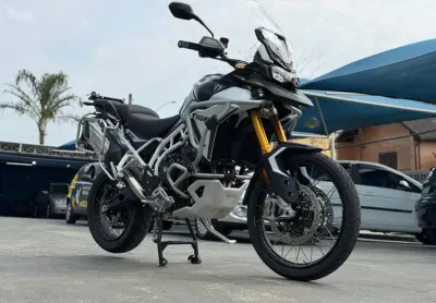 Triumph tiger 900 rally pro