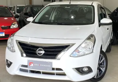 Nissan versa unique sl 1.6 aut cvt  2018 - baixíssimo km pneus em excelente estado - ótima conservaç