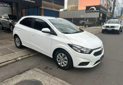 Onix 1.0 8v lt 2019 -carro extremamente conservado, cheiro de novo-