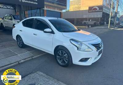 Versa sl 1.6 2018 - revisões ate 70 mil km, mega espaçoso e super econômico- 