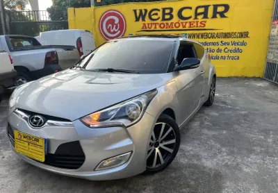 Hyundai Veloster Flex Automático
