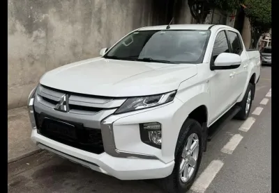 Mitsubishi triton sport gls at 2022