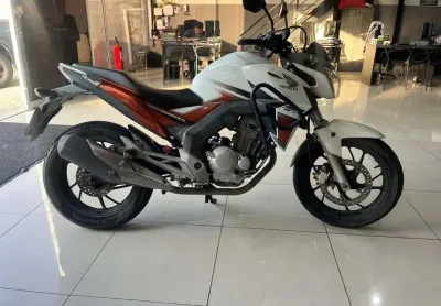 Honda cb 250f twister 2017