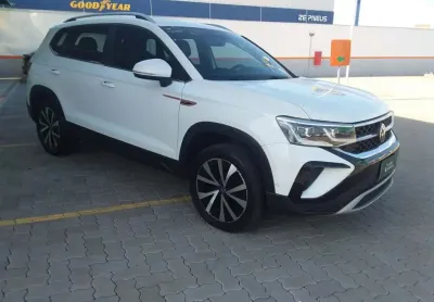 Volkswagen Taos 2023 1.4 250 tsi total flex highline automático