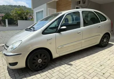 Citroën c4 picasso 1.6 exclussive - prata - 2010/2011