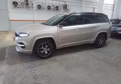 Jeep commander 2023 1.3 t270 turbo flex overland at6