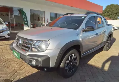 Renault oroch 2025 1.3 tce flex outsider x-tronic