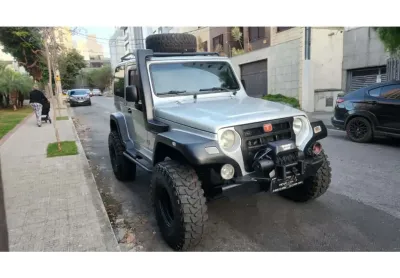 Troller t4 2013 3.2 tgv 4x4 16v turbo diesel 2p manual