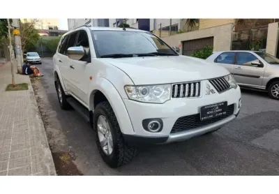 Mitsubishi pajero dakar 2013 3.5 hpe 7 lugares 4x4 v6 24v flex 4p automático