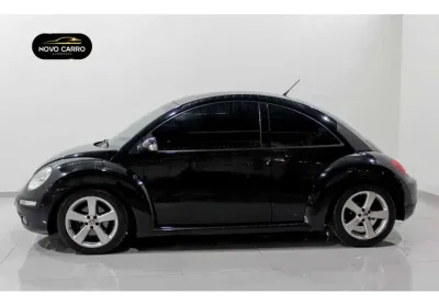 Volkswagen new beetle 2010 2.0 mi 8v gasolina 2p automático