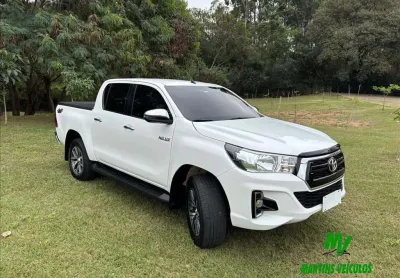 Toyota hilux 2.8 srv 4x4 cd 16v diesel 4p automático